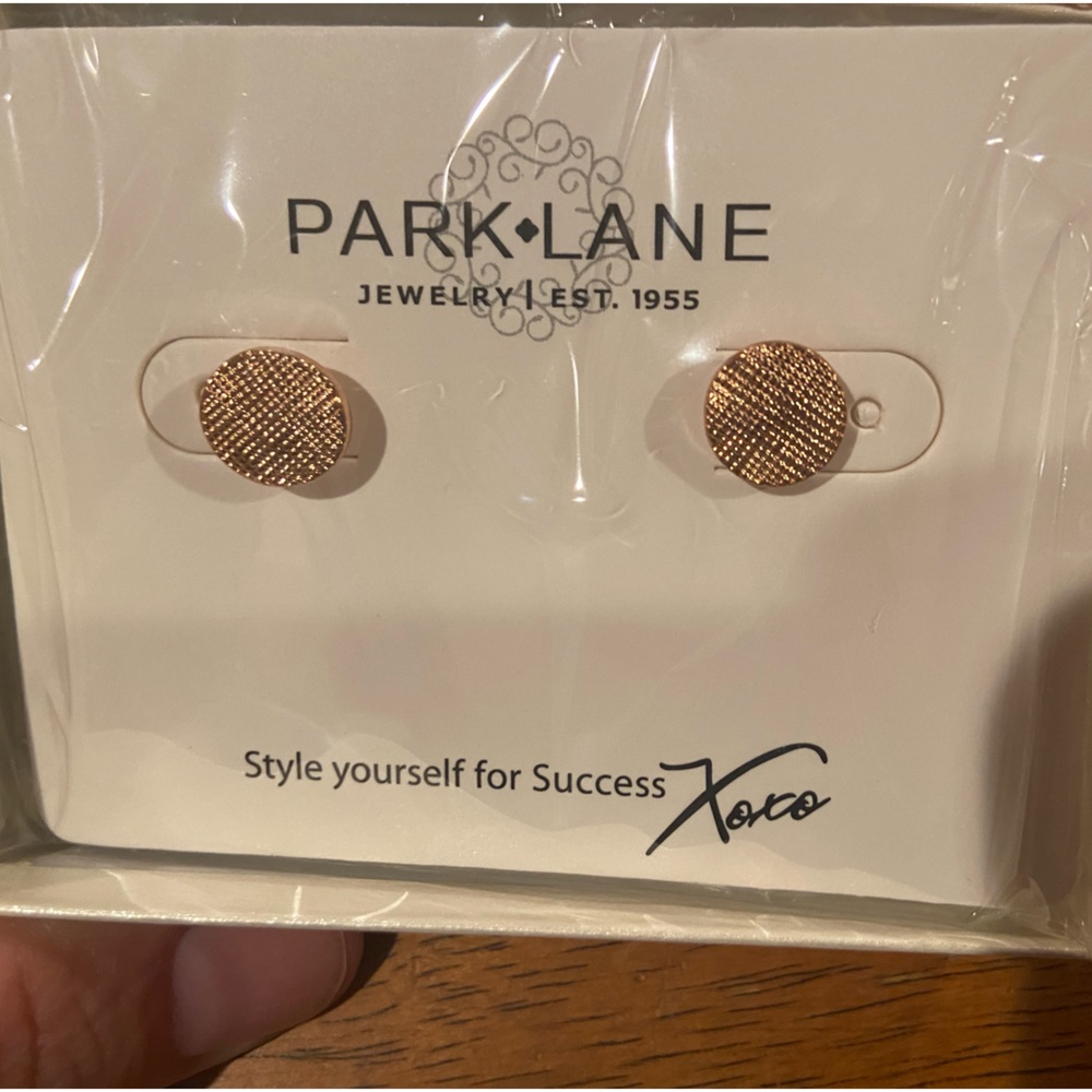 Park Lane Dottie earrings
